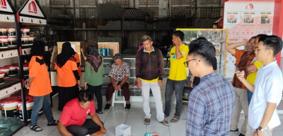 Pelatihan Aplikasi Cat OYU-900